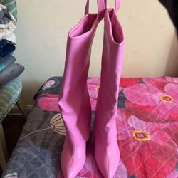 5 pair women boots heels and sandals size 7.5 everything for 60