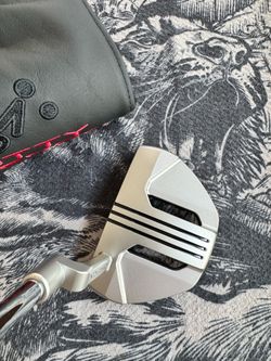 Scotty Cameron Phantom 3.2  Putter - Like new! Just released