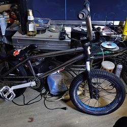 18" BMX Bike