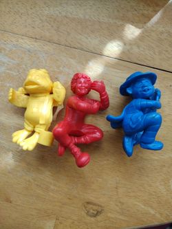 McDonald's straw buddies
