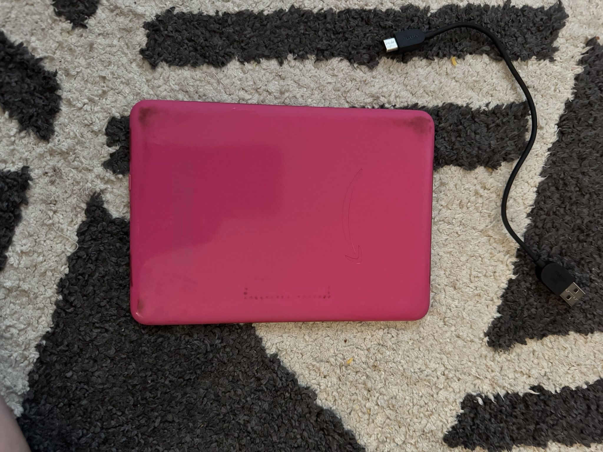 Paper White Kindle -Raspberry