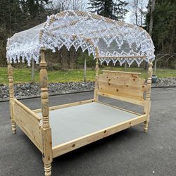 Hand-painted Canopy Bed