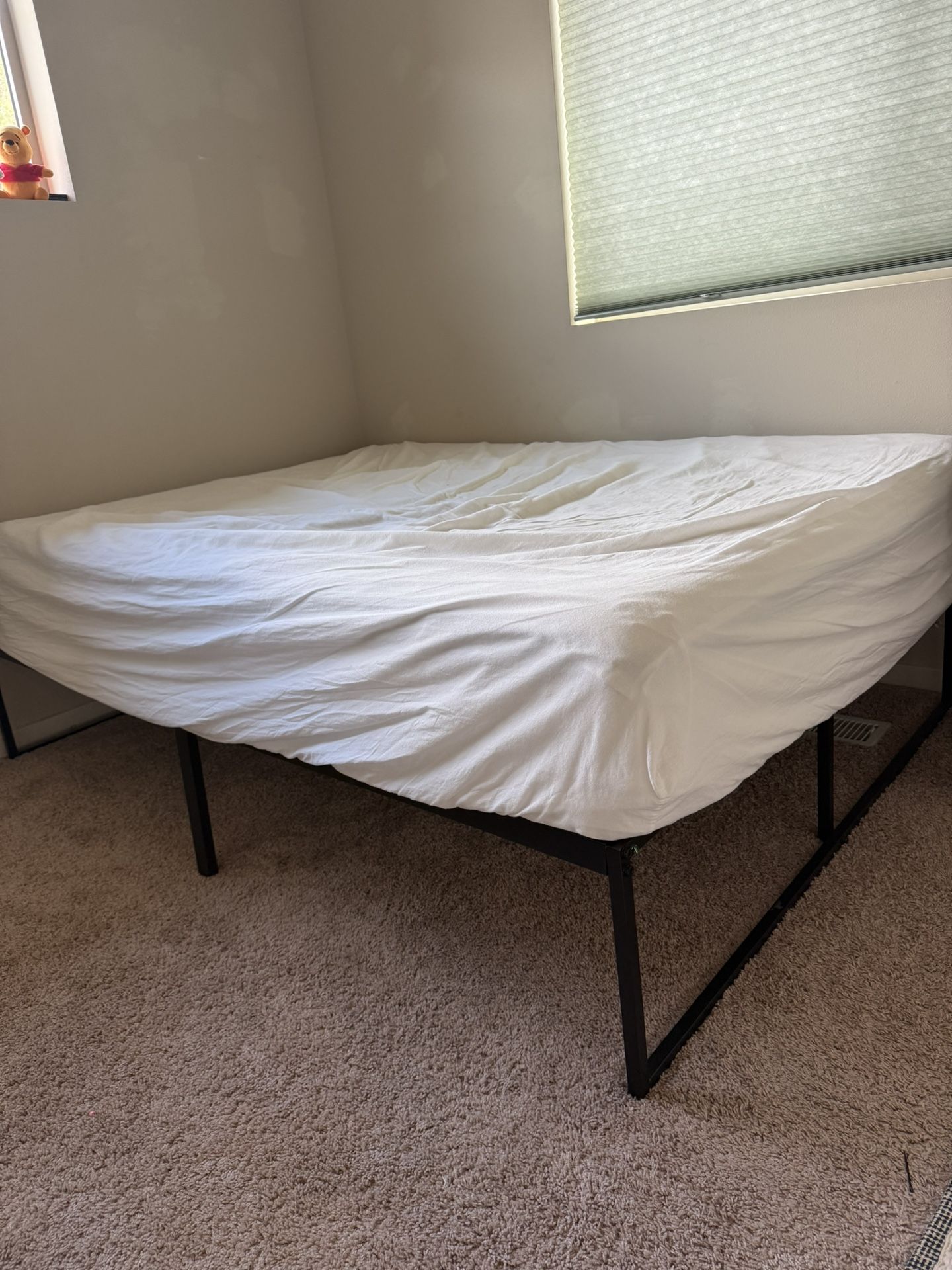 Full Bed Frame With Mattress