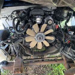 5.3 Vortec Engine w/ Harness & ECU