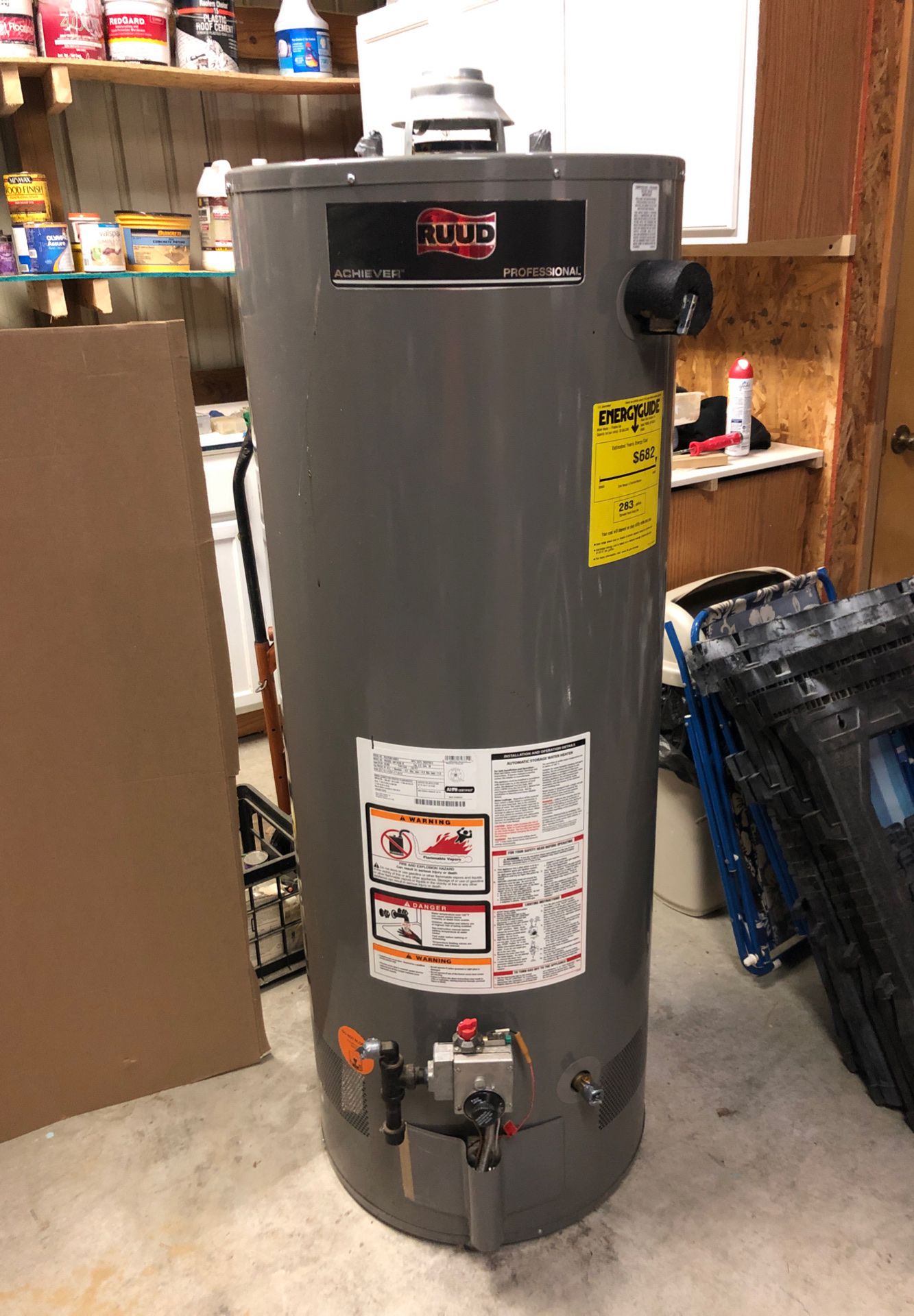 Rudd 50 gallon water heater LP $175