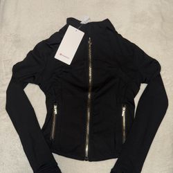 Lululemon Cropped Define Jacket