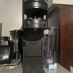 Ninja Thirsti Carbonated Water Maker
