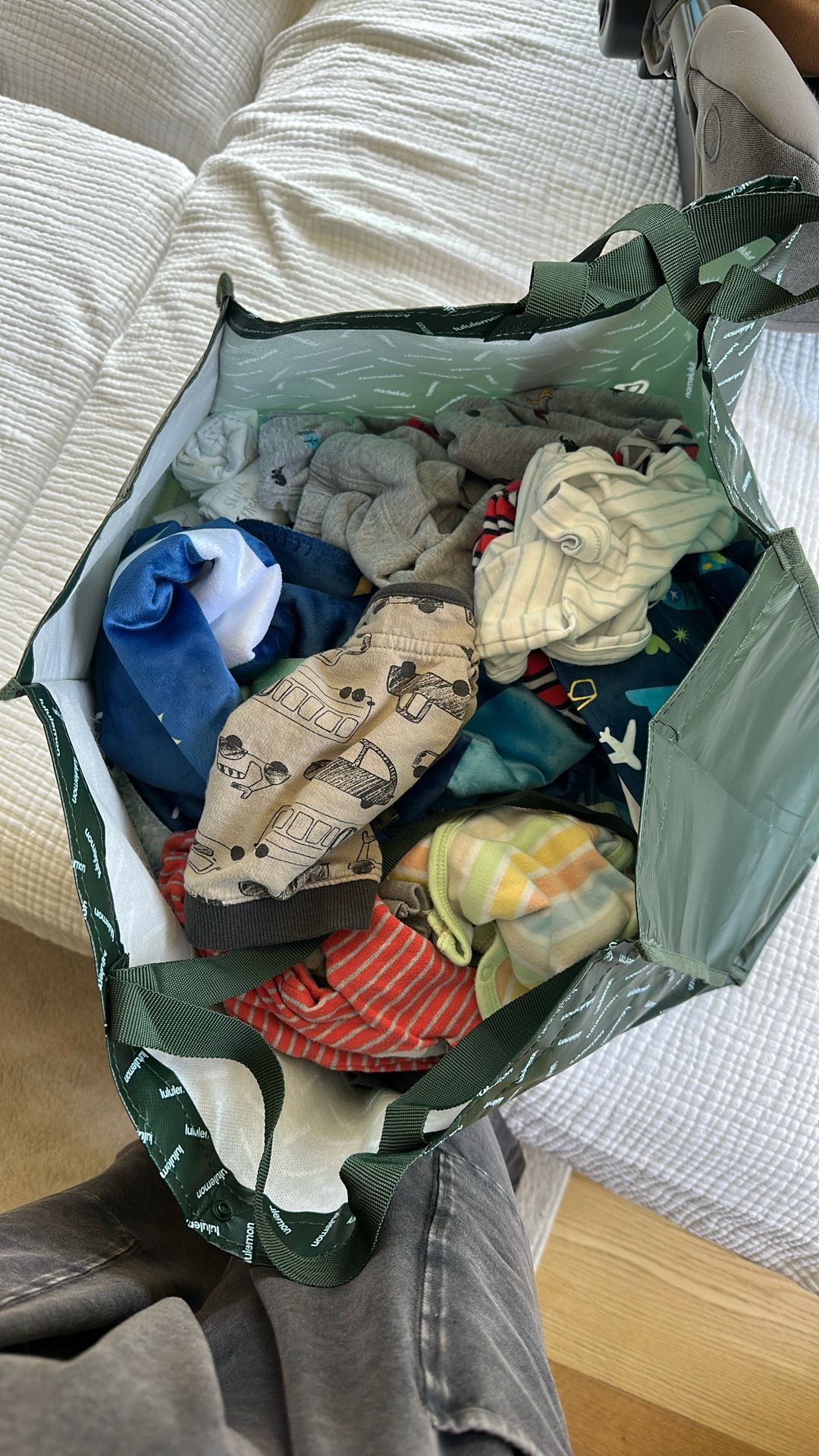 Newborn and 0-3 months boys clothes