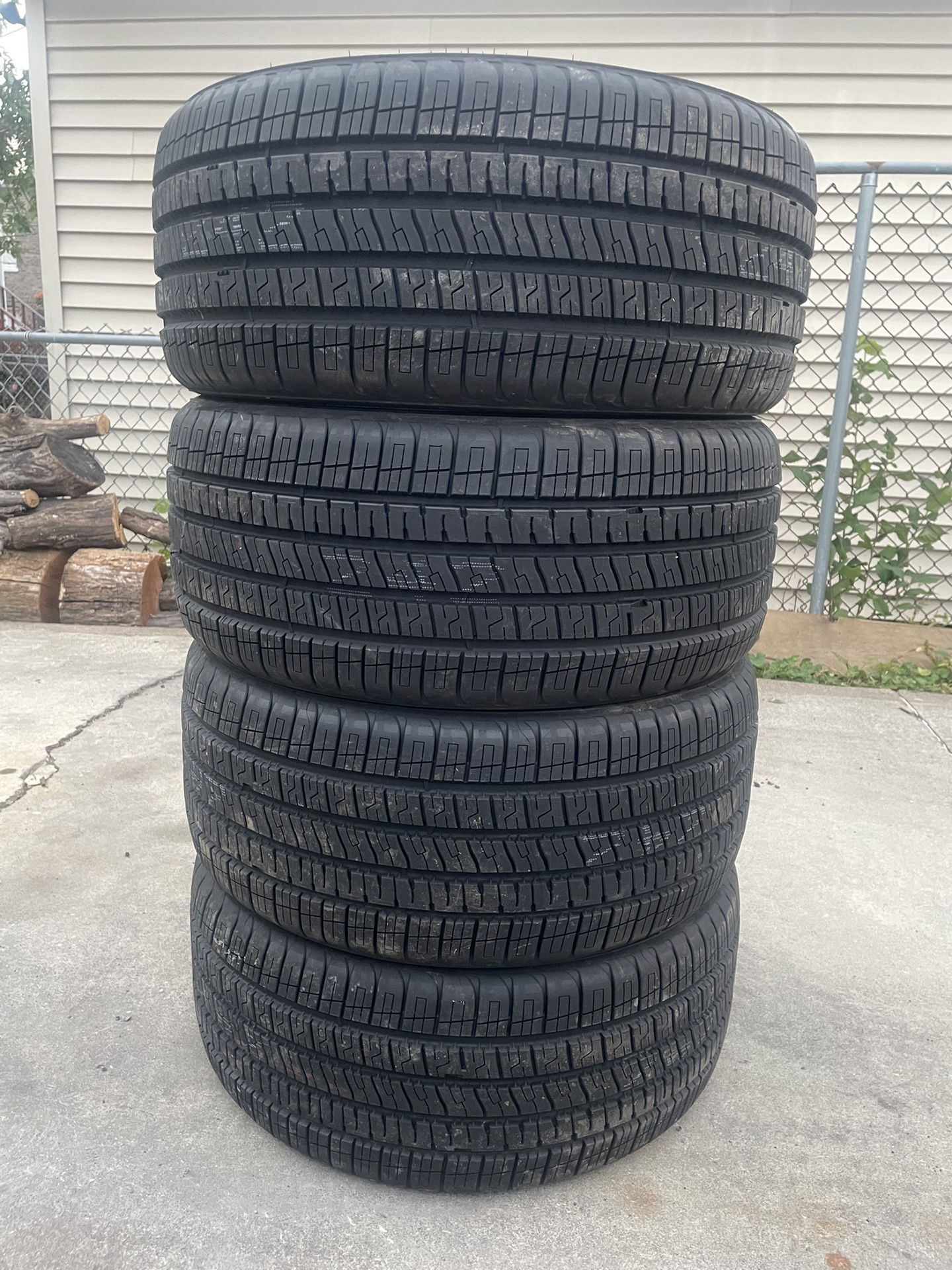 NEW GOODYEAR 245/40/19