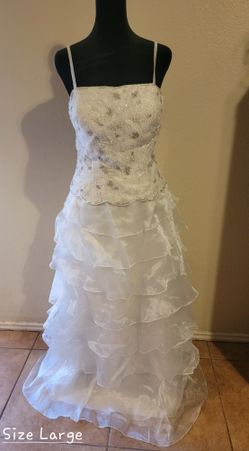 Wedding/Prom Dress