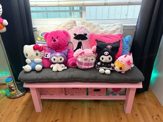 PINK BENCH WITH CUSHION