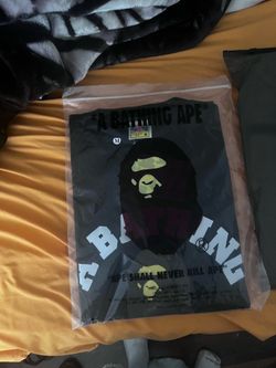 Bape tee medium