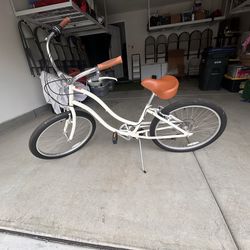 Firmstrong Beach Cruiser – Great Condition Cream + Brown Accents