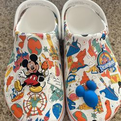 Disneyland Park Crocs