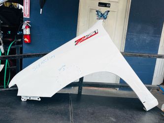 2019-2025 Chevrolet Silverado 1500 left driver side fender Oem