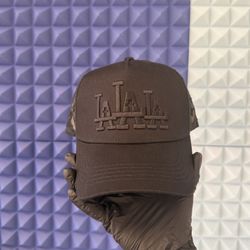 Rude Awakening Black "LALALA"