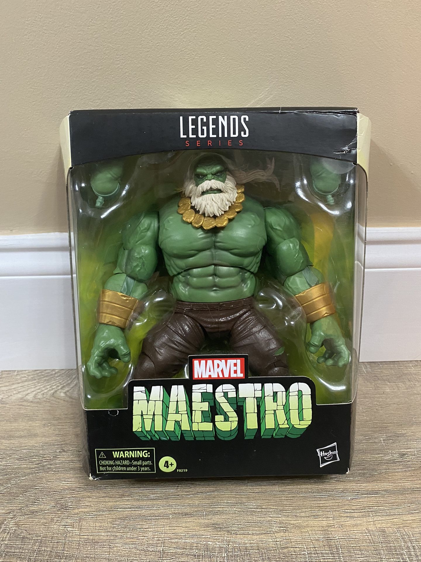 Hasbro Marve Legends Series Avengers Maestro 6" Action Figure