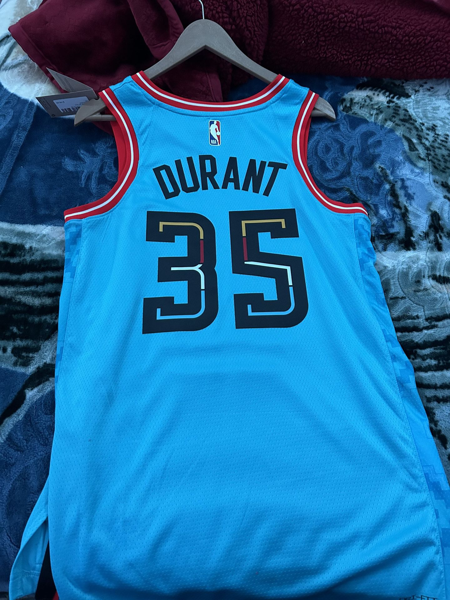 BNIB Kevin Durant Golden State Warriors Jersey Brand New for Sale in San  Jose, CA - OfferUp