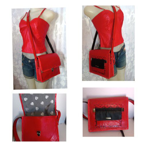 Female's Red Leather Shoulder Purse 