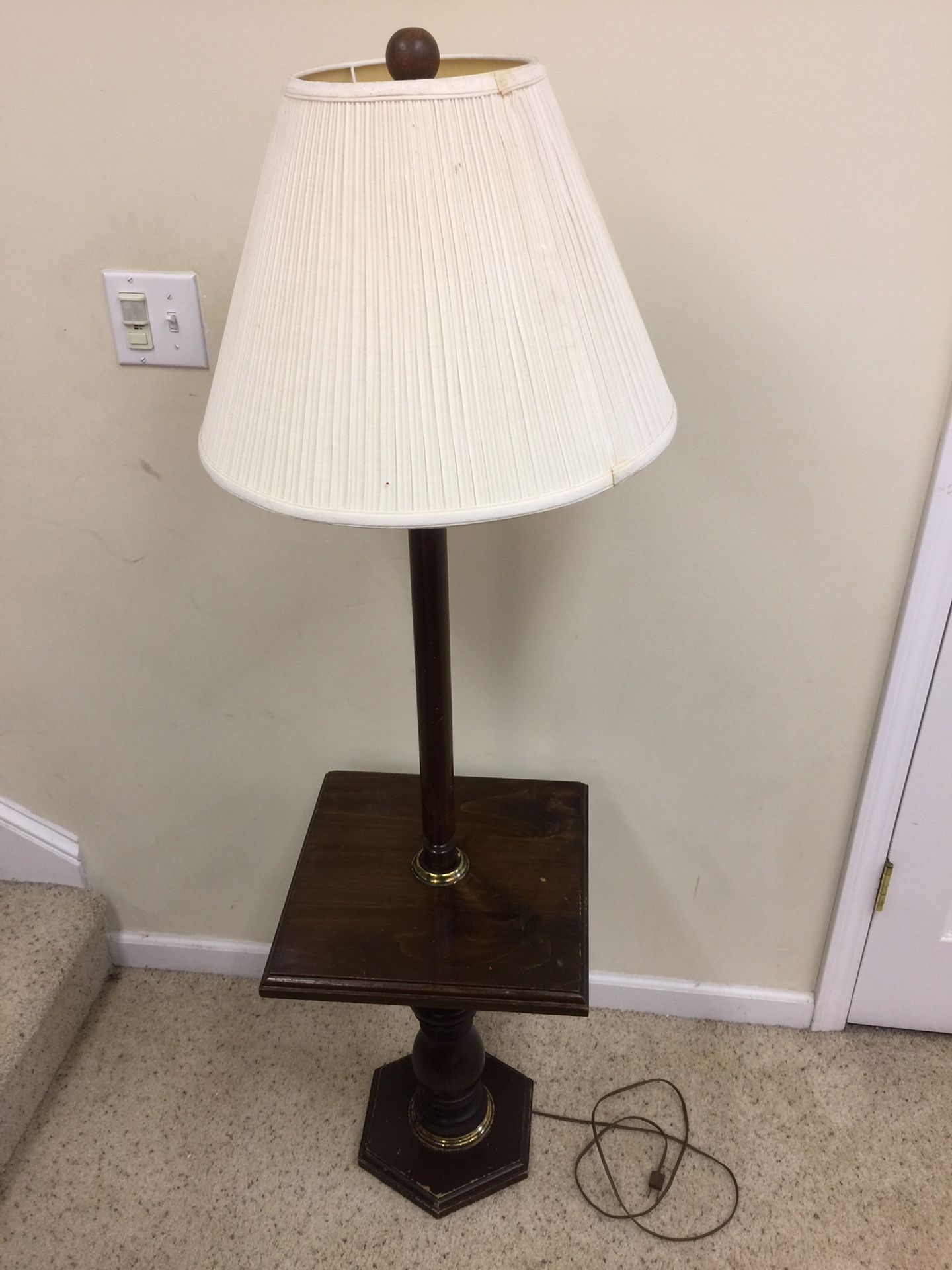 Antique vintage lamp and Table