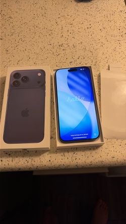 iPhone 17 pro max 256 unlocked