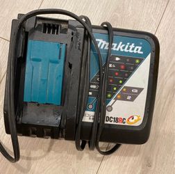 Makita charger