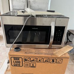 Frigidaire Microwave