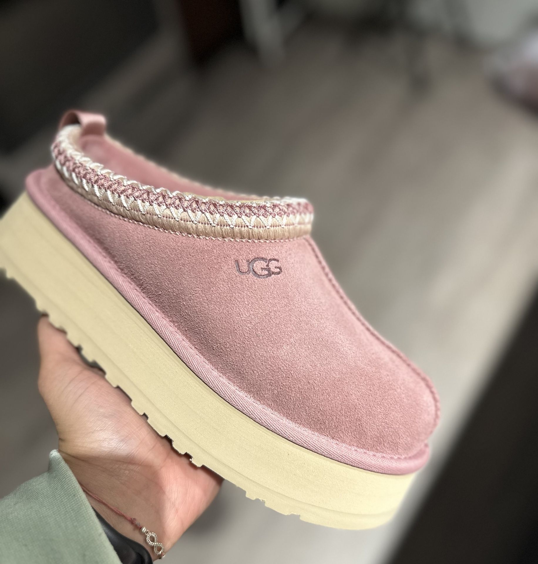 Ugg Pink Dawn Taz Slipper