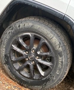 JEEP RIMS TIRES 265/60/R18