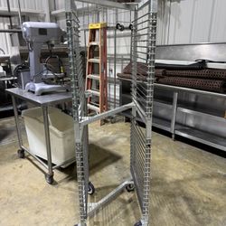Rolling Sheet Pan Z Rack