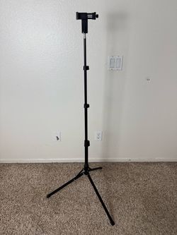 Tall Portable Phone Tripod Stand / Light Stand with Phone Holder