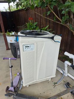 Pool chiller