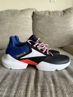 Reebok Sneakers