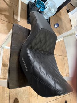 Saddlemen 2 up seat for 2016 dyna