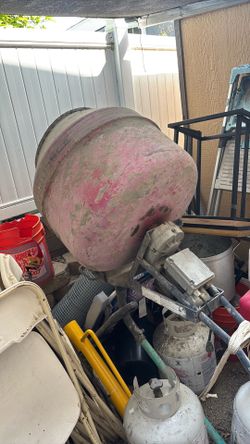 Concrete mixer