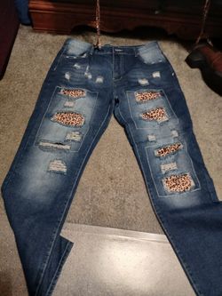 Cut Out Jeans Leopard Patches Size XL