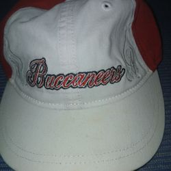 Buccaneers NFL and Jimmy Johnson Team Lowes