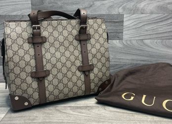 Gucci GG Supreme Tote (A1D020841)