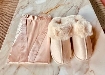 Champagne Satin Lounge Set + Faux Fur Slippers | Cozy Luxury Self-Care Gift Set