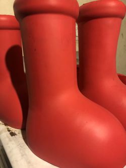Red Boots