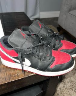 Big kids Nike air Jordan’s size 7 youth great condition $60-