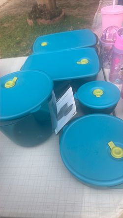 Tupperware set of6