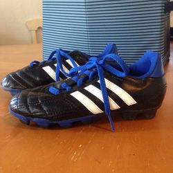 Boys Soccer Cleats SIZE 1