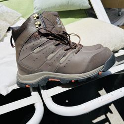 Brand New • Colombia Men’s Hiking Boots 