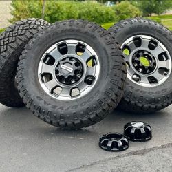 35 “ R18 Ford F250,350 Wheels And Tires $1750 