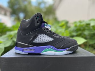 Air Jordan 5 Retro 'Black Grape'