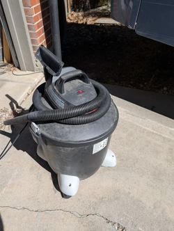 Wet/Dry Shop Vacuum