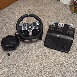 Logitech G920 Wheel, Shift Gear, and Pedals