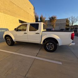 2016 NISSAN FRONTIER