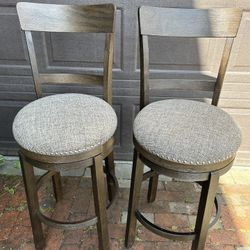 Ashley Furniture Swivel Bar Stools